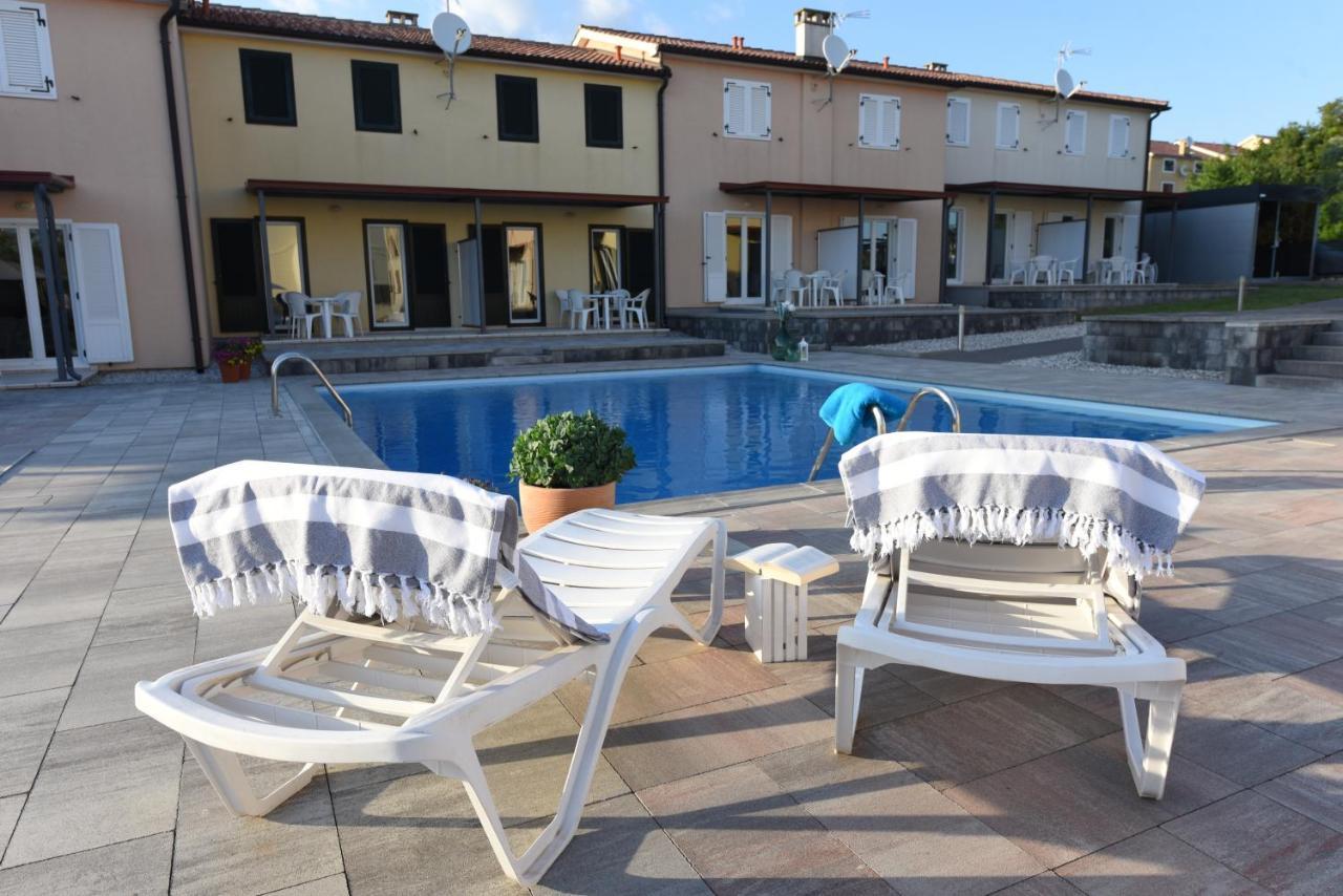Apartmani Residence Jana Tar-Vabriga Exterior foto